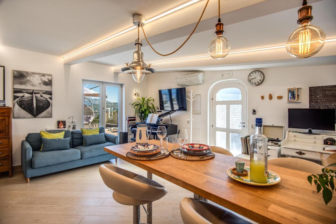 Villa Caruso Private Heated Pool & Sea View Соренто Екстериор снимка