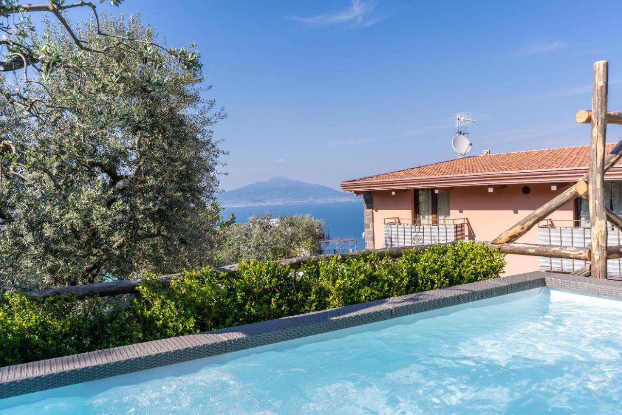 Villa Caruso Private Heated Pool & Sea View Соренто Екстериор снимка