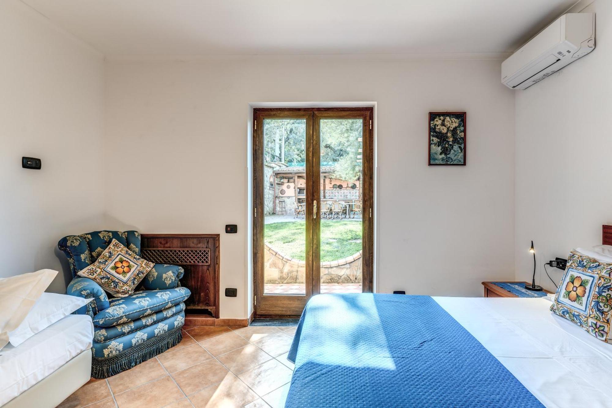 Villa Caruso Private Heated Pool & Sea View Соренто Екстериор снимка